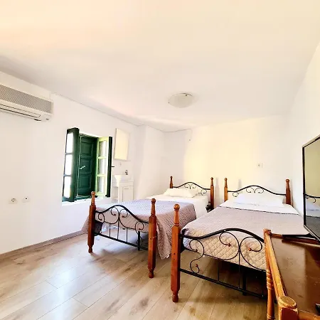 Piccolo Modern Old Town דירה