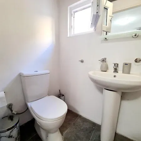 Piccolo Modern Old Town עיר רודוס